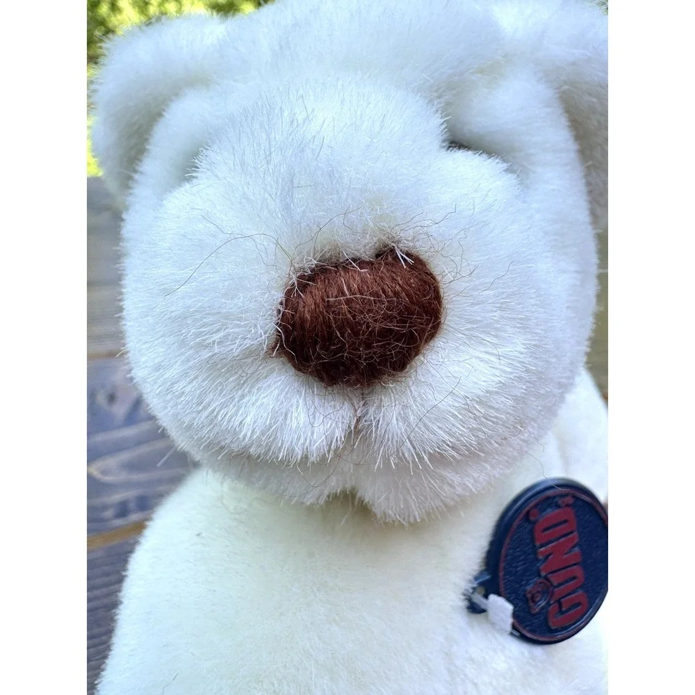 Gund thanks visiting